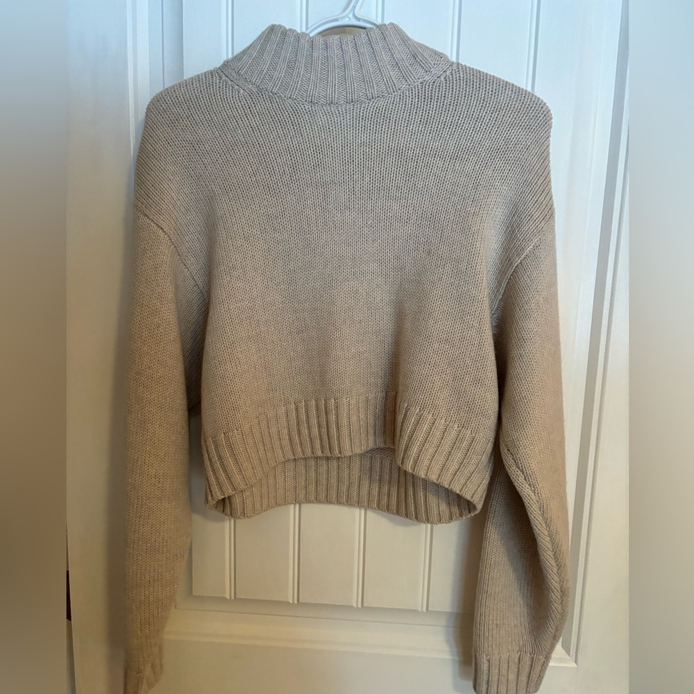 Wilfred free sweater